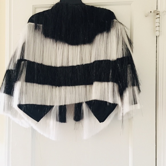 Fringe +Co Black And White Tinsel Jacket - Picture 5 of 12